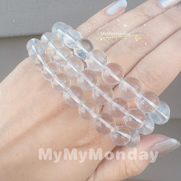 Clear Quartz Bracelet 9mm - Picture 2 of 4